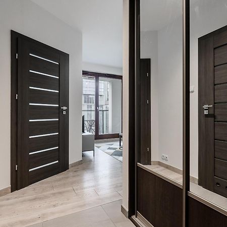 P&O Serviced Apartments Siedmiogrodzka III Warsaw Exterior photo