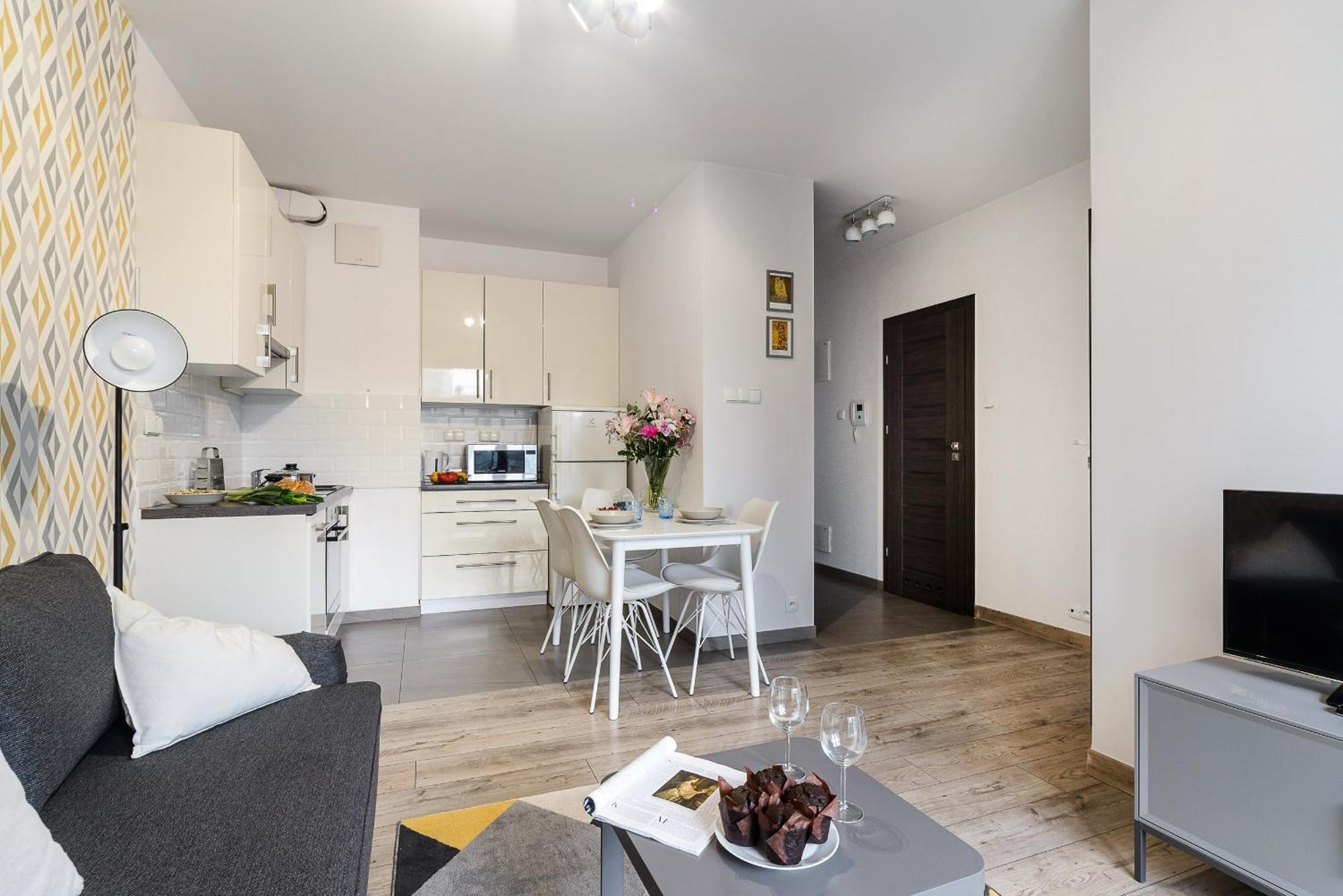 P&O Serviced Apartments Siedmiogrodzka III Warsaw Exterior photo
