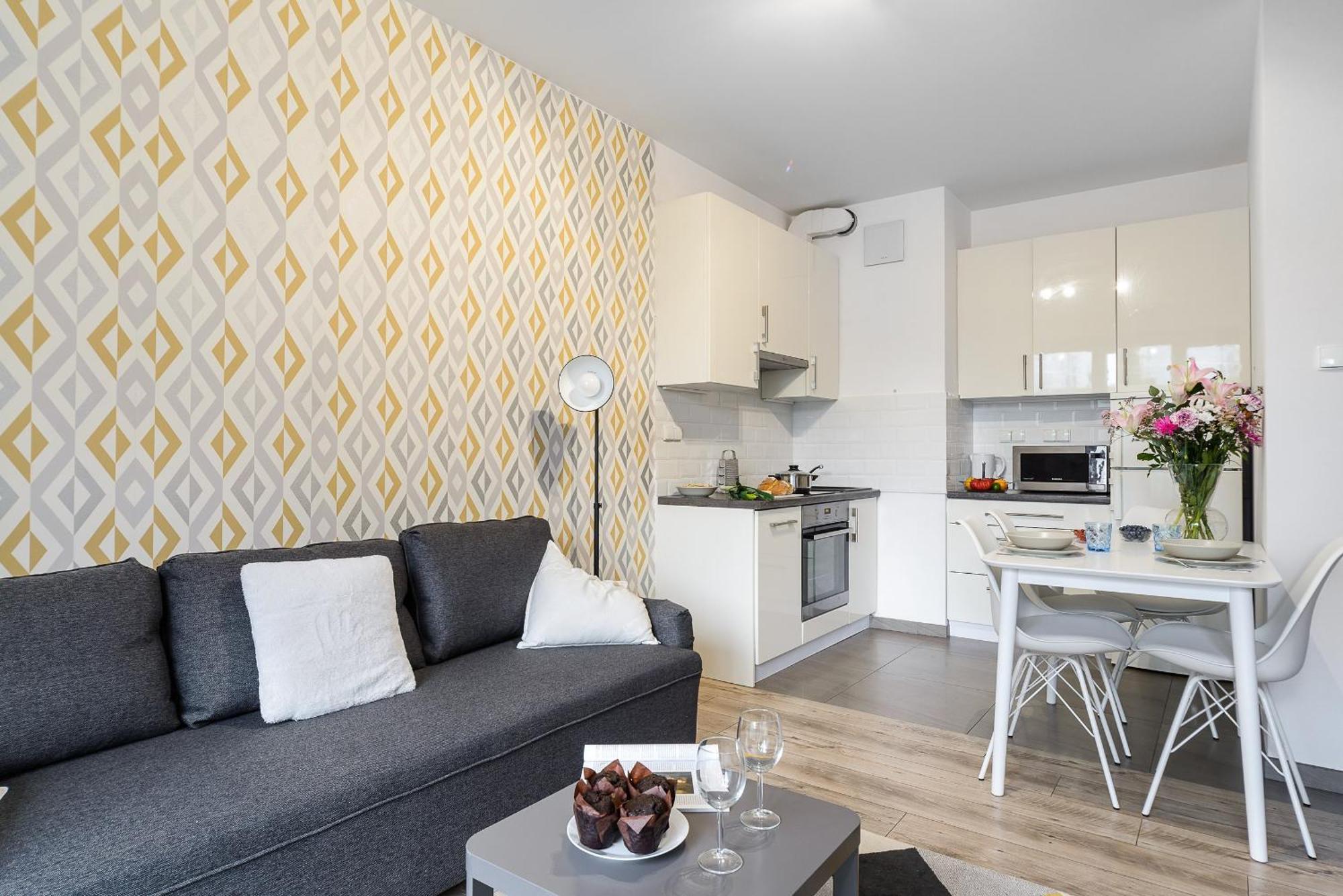 P&O Serviced Apartments Siedmiogrodzka III Warsaw Exterior photo